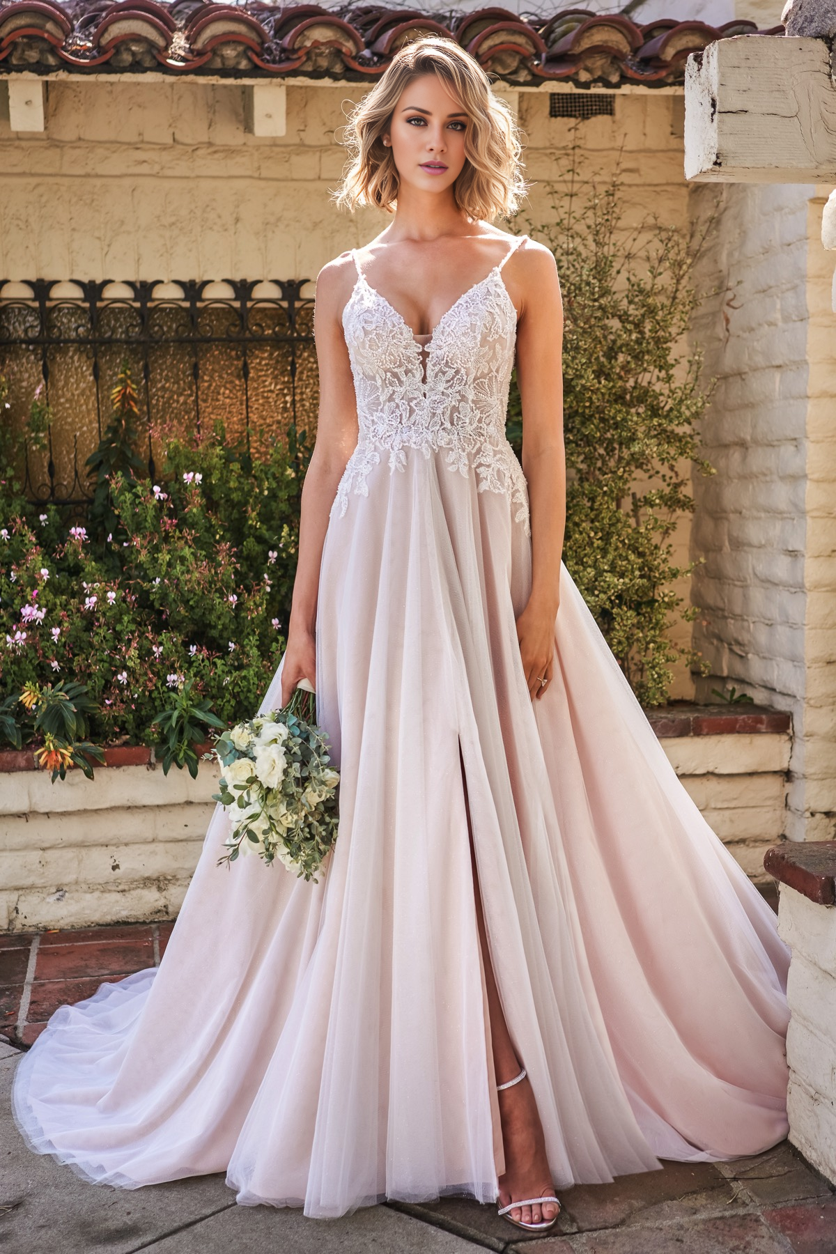 Abito da sposa lungo fino al pavimento, con scollo a V, ricami di perline davanti e dietro, a trapezio